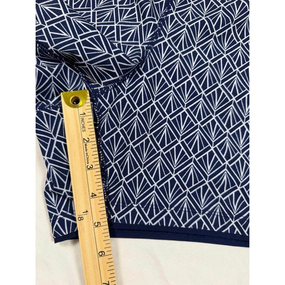 Lands End Womens Navy Geometric Print Board Shorts Swim Bottoms Pockets Sz M - Picture 4 of 5